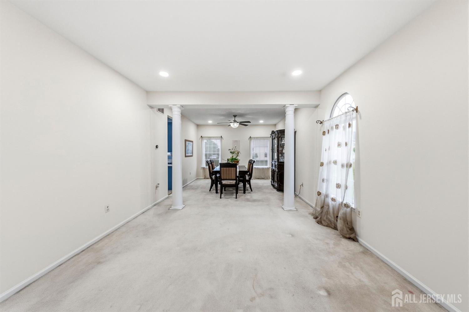 10 Julie Court Franklin NJ 08873