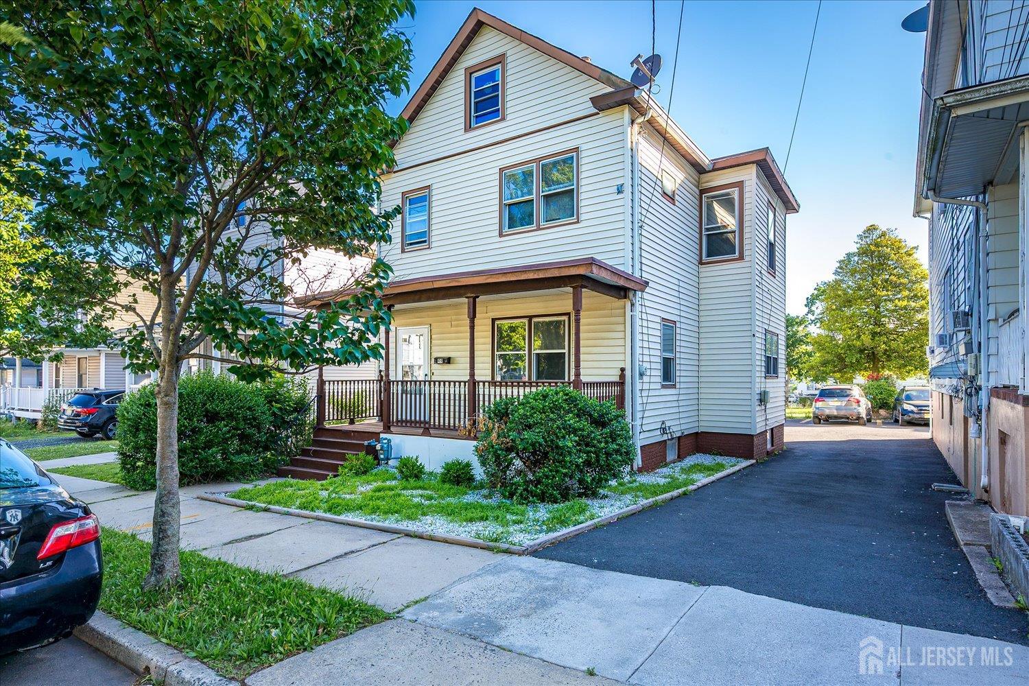 49 Comstock Street New Brunswick NJ 08901