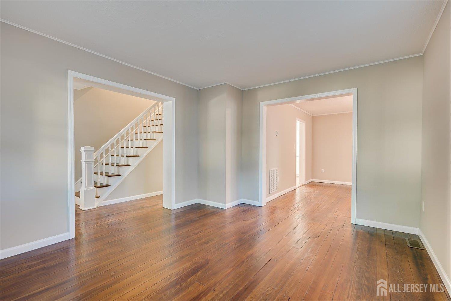49 Comstock Street New Brunswick NJ 08901