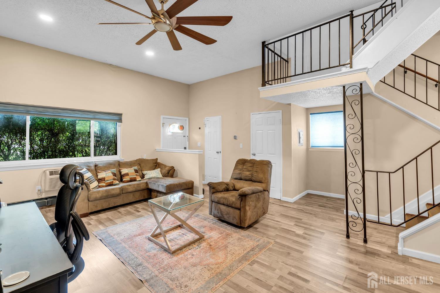 13 Lake Avenue East Brunswick NJ 08816