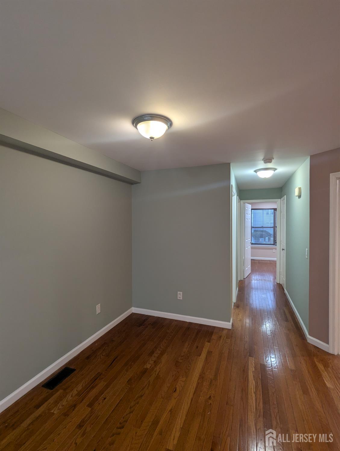 316 Ventnor Court Piscataway NJ 08854