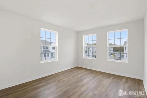 735 Station Road Dunellen NJ 08812