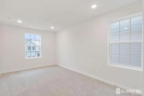 735 Station Road Dunellen NJ 08812