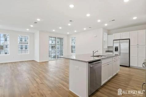 735 Station Road Dunellen NJ 08812