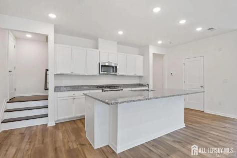 735 Station Road Dunellen NJ 08812