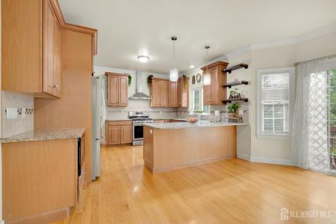 11 Goodrich Street Iselin NJ 08830