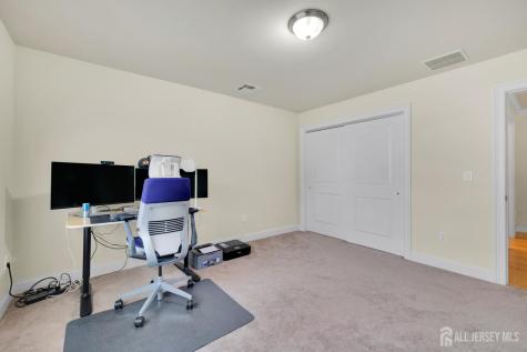 11 Goodrich Street Iselin NJ 08830