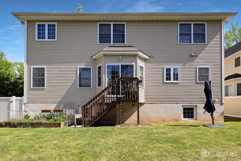 11 Goodrich Street Iselin NJ 08830