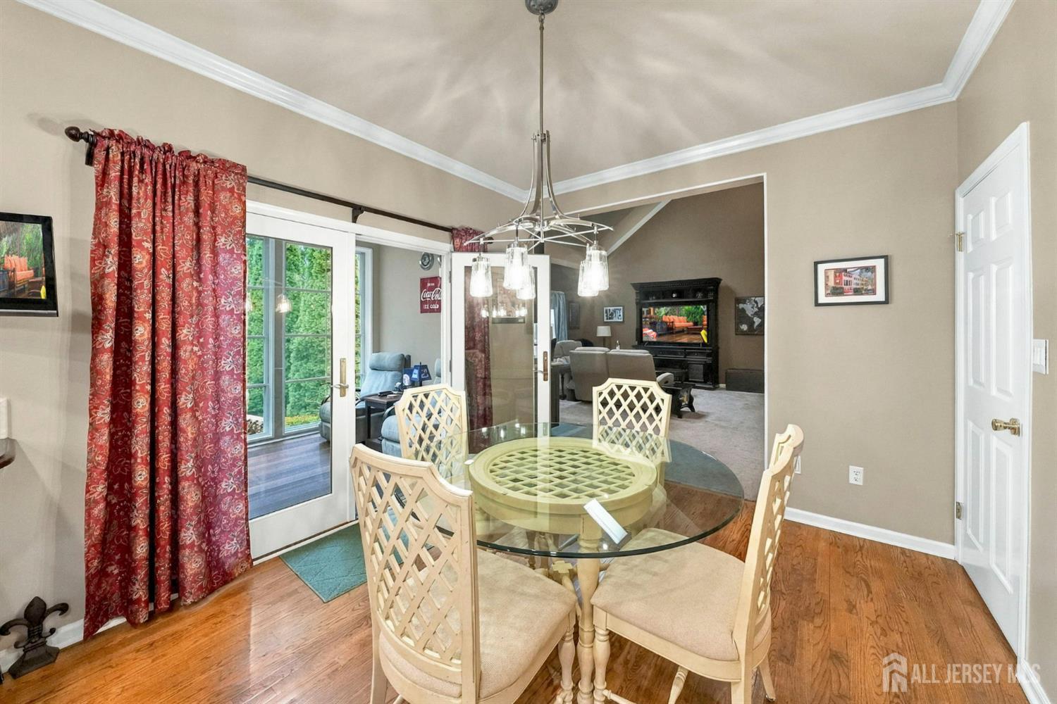 6 Polonia Court Monroe NJ 08831