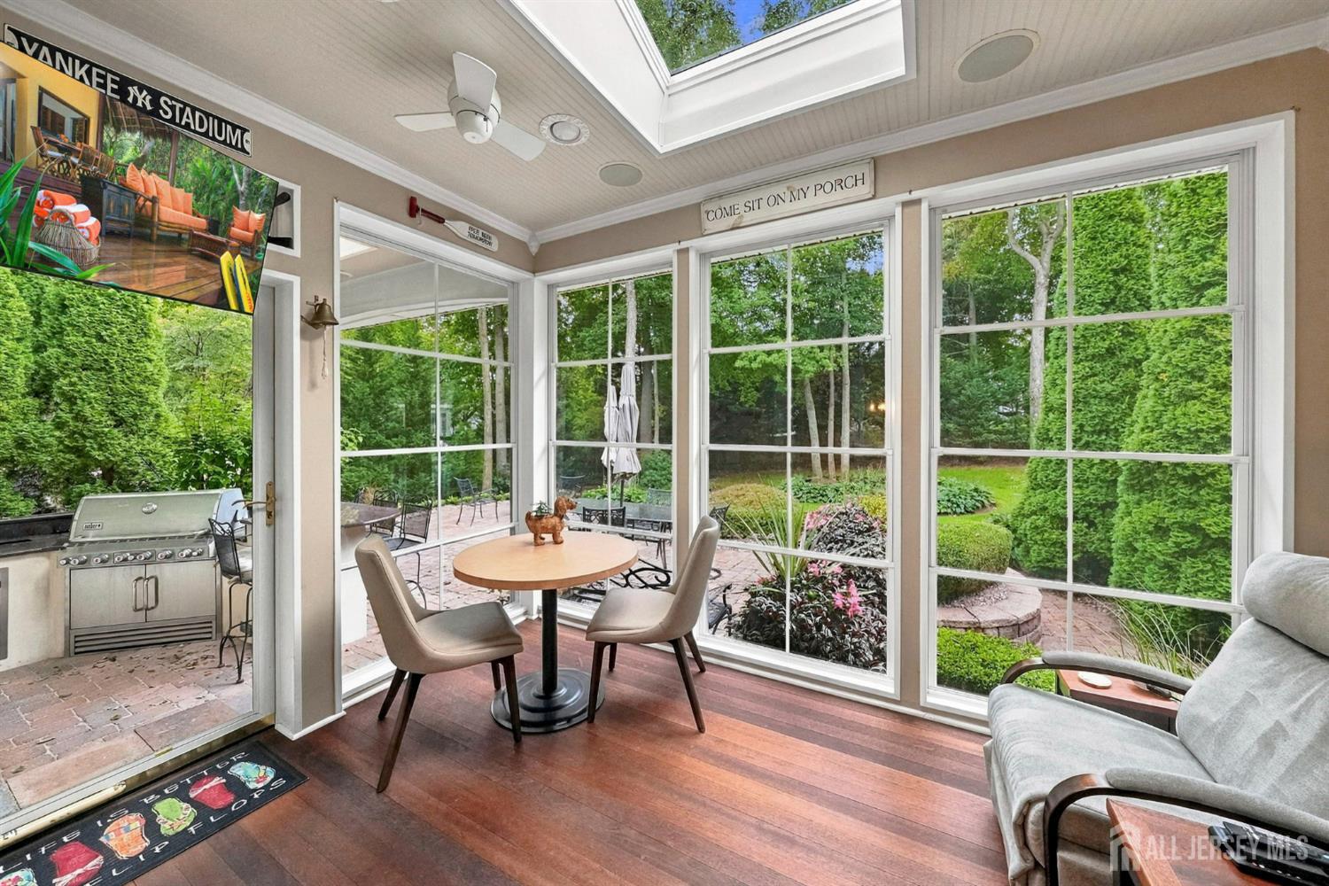 6 Polonia Court Monroe NJ 08831
