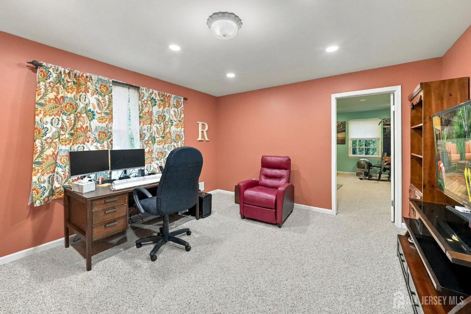 6 Polonia Court Monroe NJ 08831