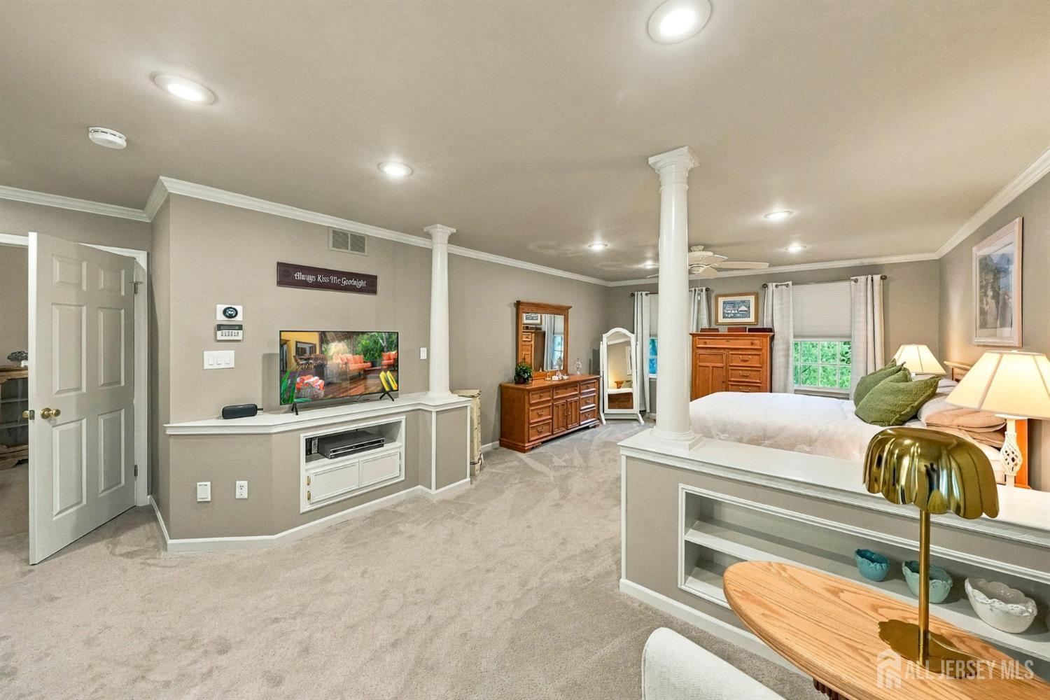 6 Polonia Court Monroe NJ 08831
