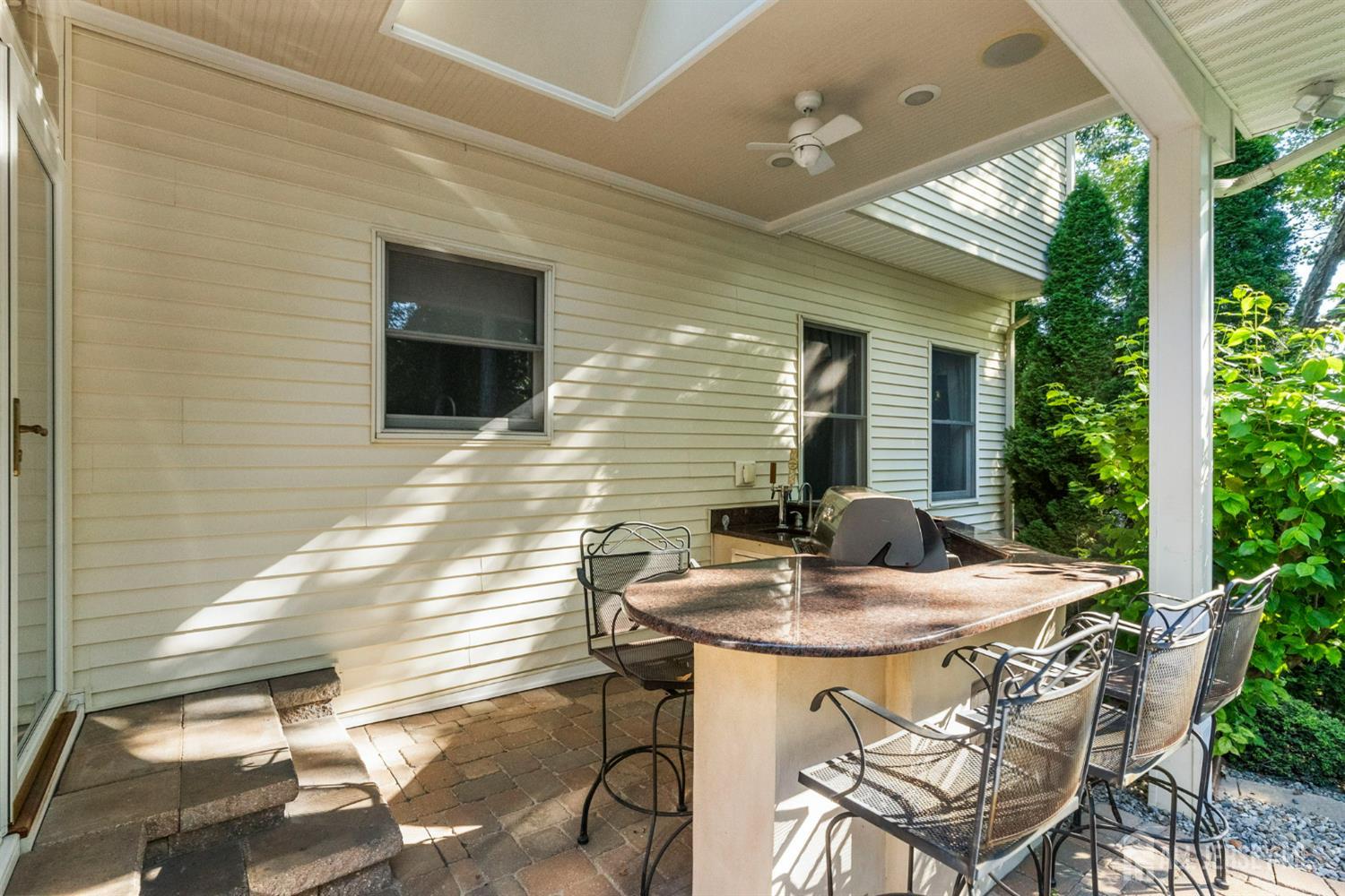 6 Polonia Court Monroe NJ 08831
