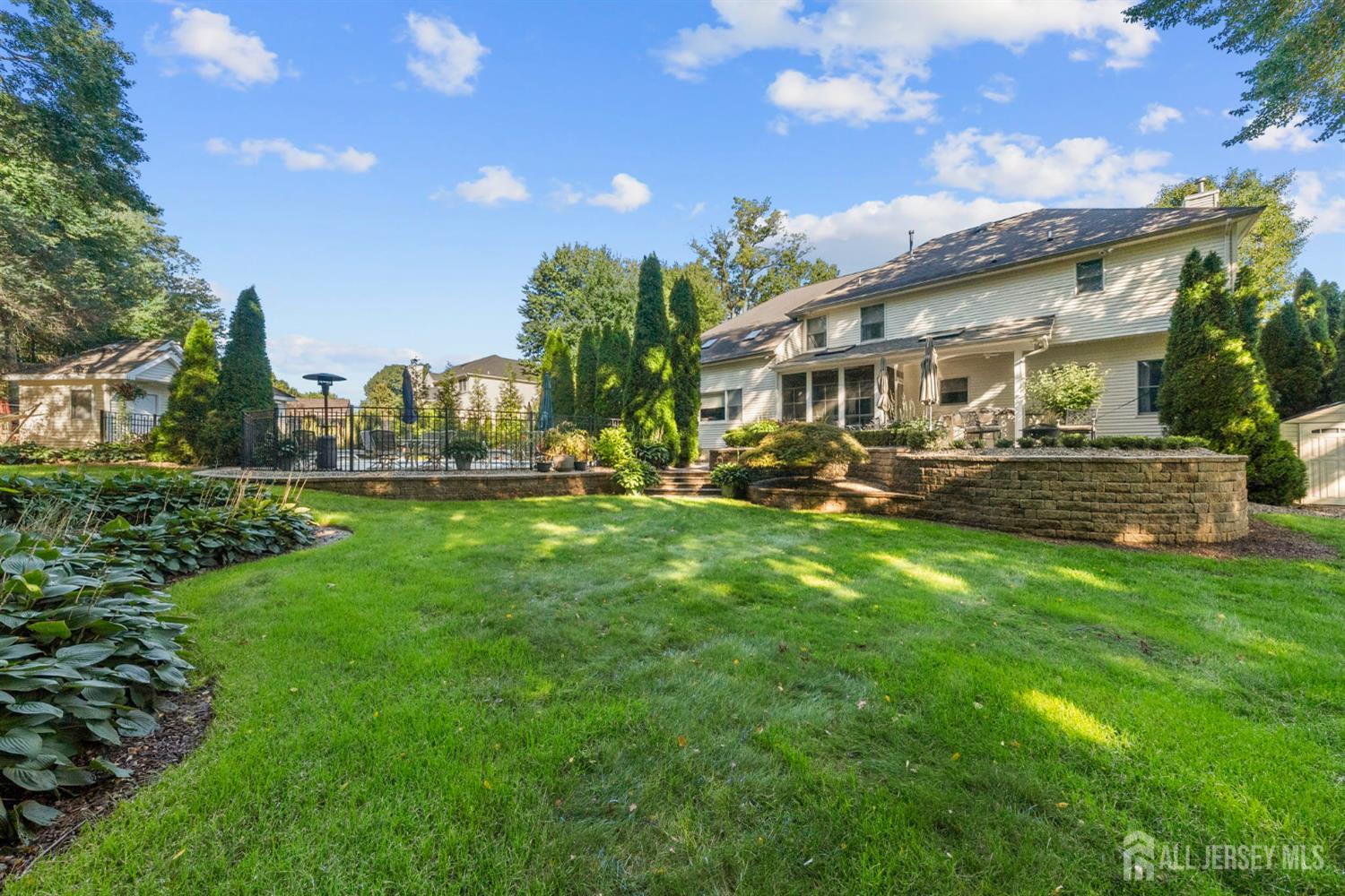 6 Polonia Court Monroe NJ 08831