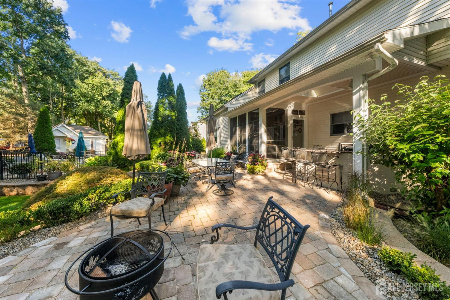 6 Polonia Court Monroe NJ 08831