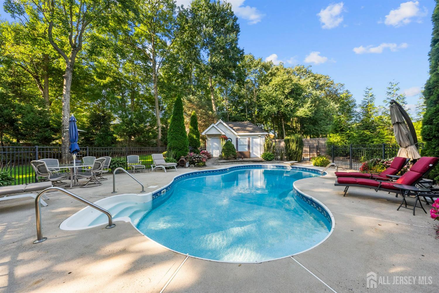 6 Polonia Court Monroe NJ 08831