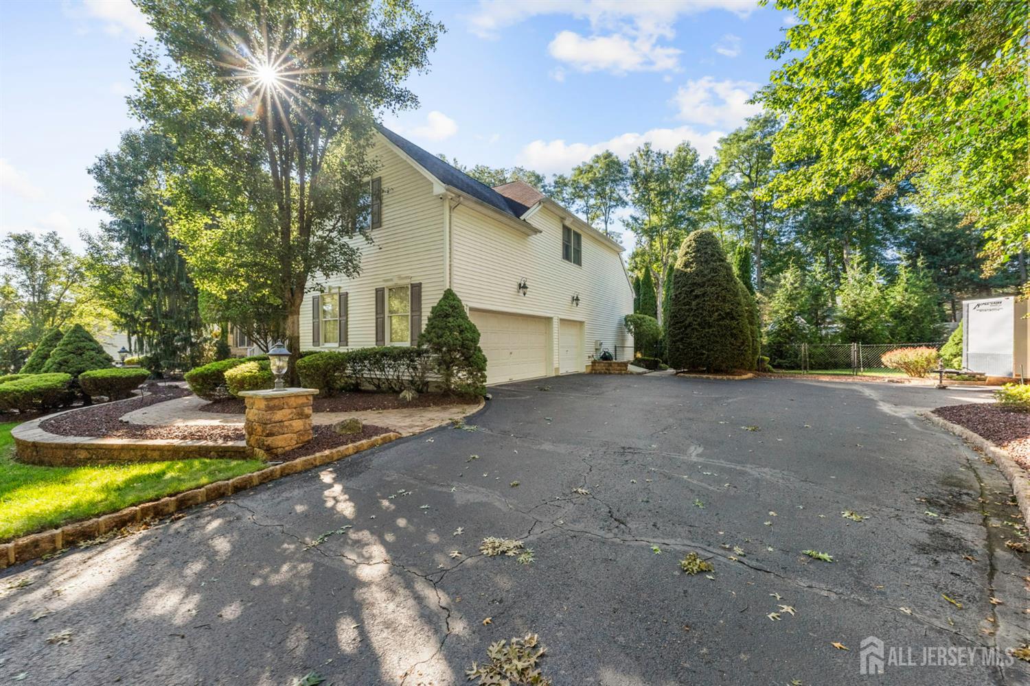 6 Polonia Court Monroe NJ 08831