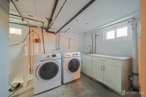9 Rolfe Avenue Highland Park NJ 08904