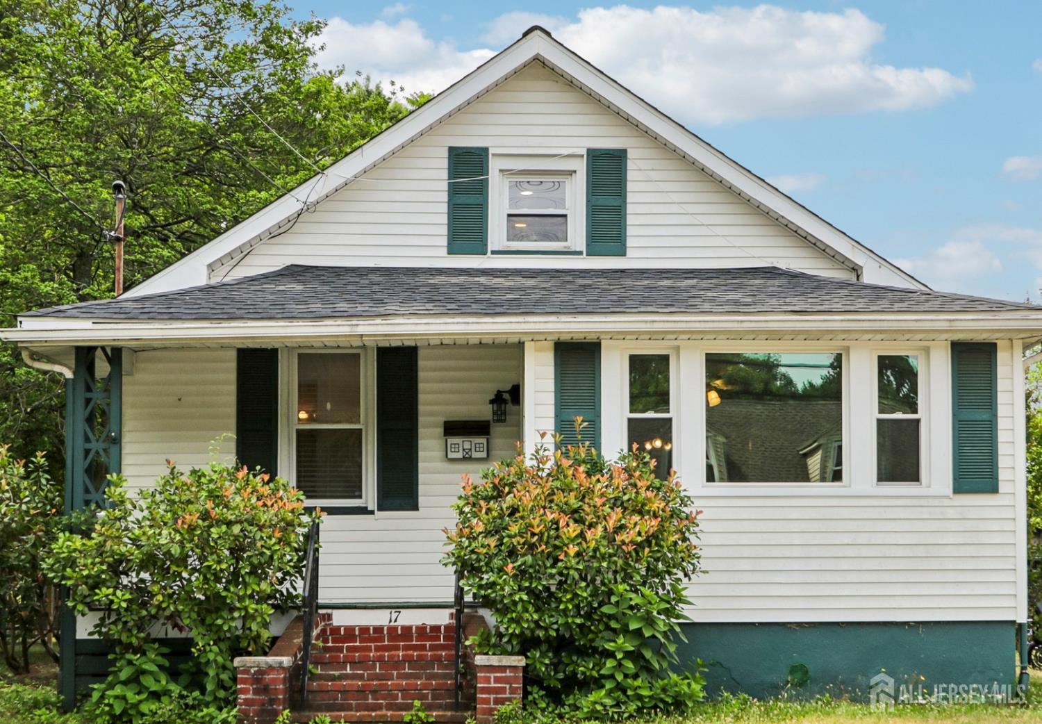 17 Magnolia Avenue Plumsted NJ 08533