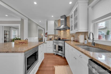 346 2nd Street Dunellen NJ 08812