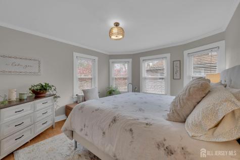 346 2nd Street Dunellen NJ 08812