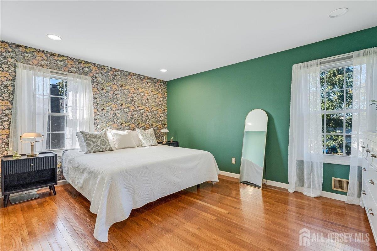 111 W Willow Street Colonia NJ 07067