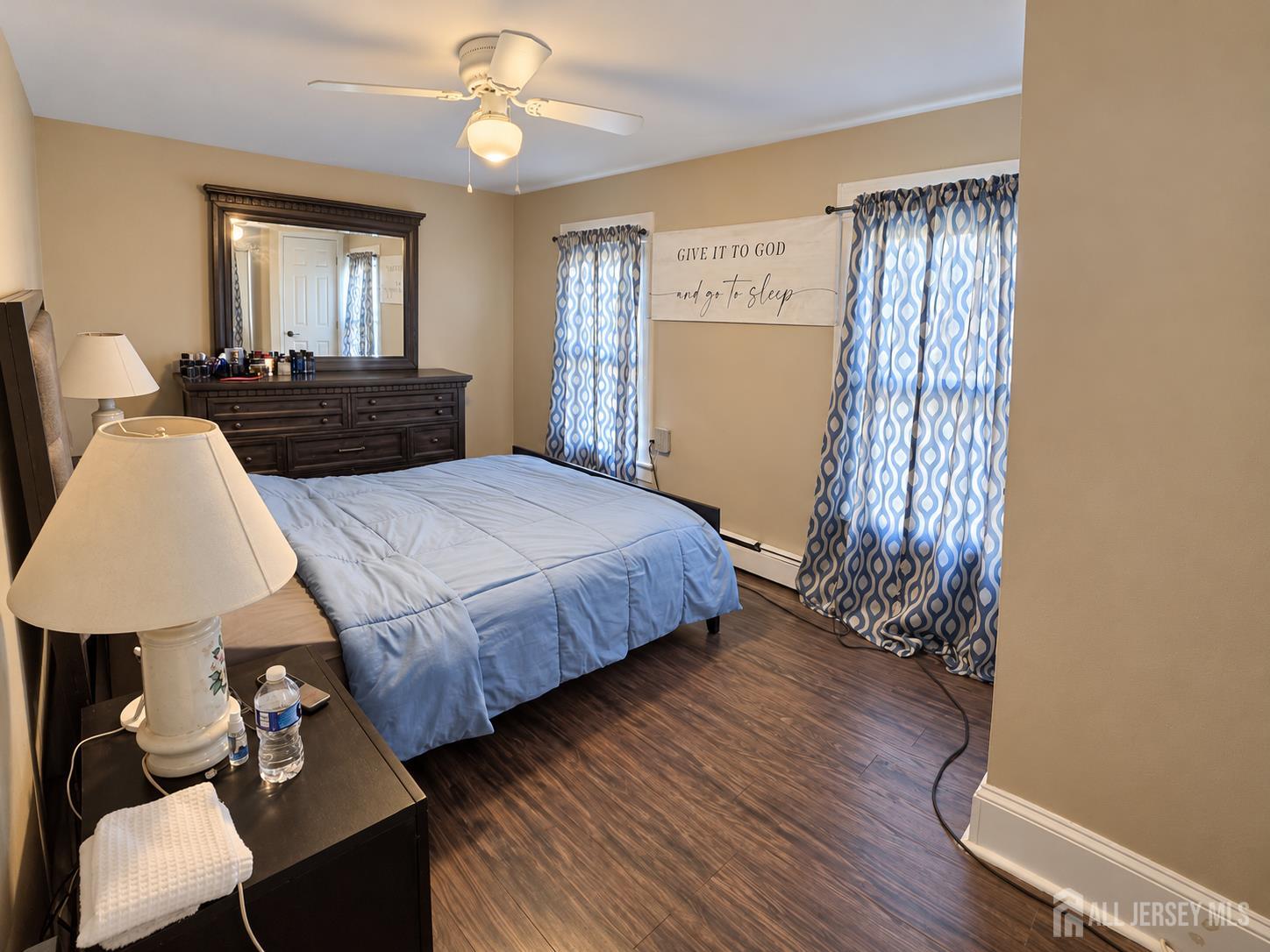 16 Holmes Avenue South River NJ 08882