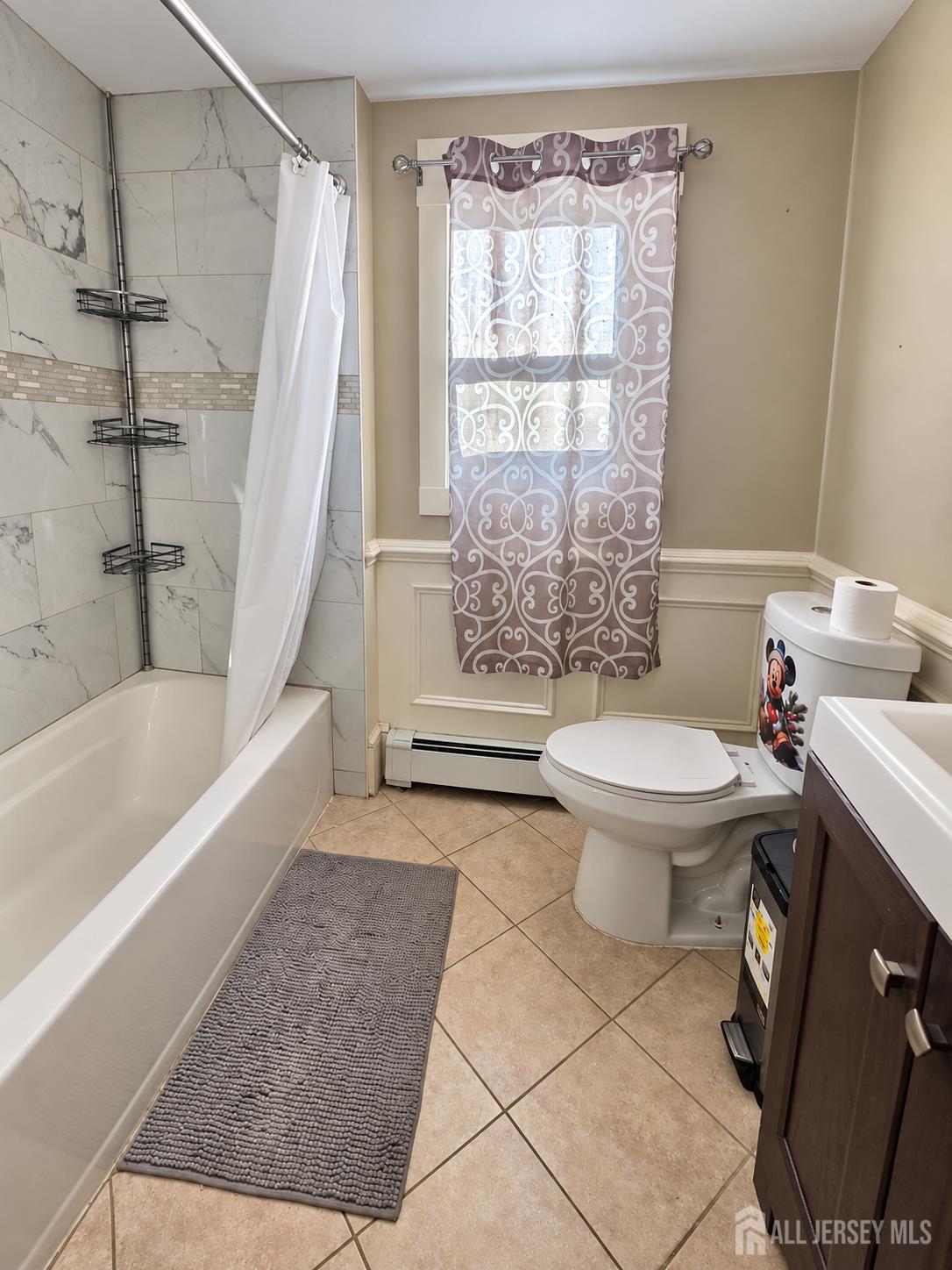 16 Holmes Avenue South River NJ 08882