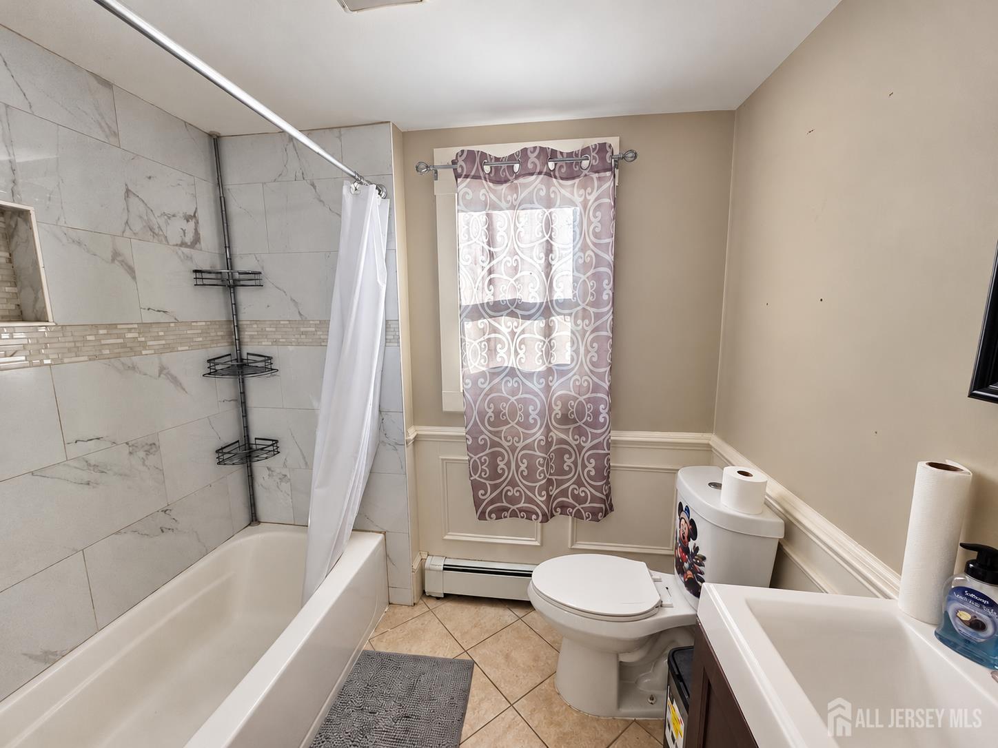 16 Holmes Avenue South River NJ 08882