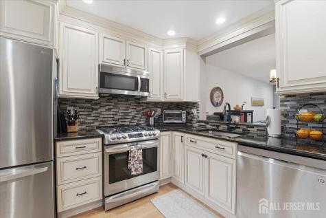 1103 Hickory Court South Brunswick NJ 08852