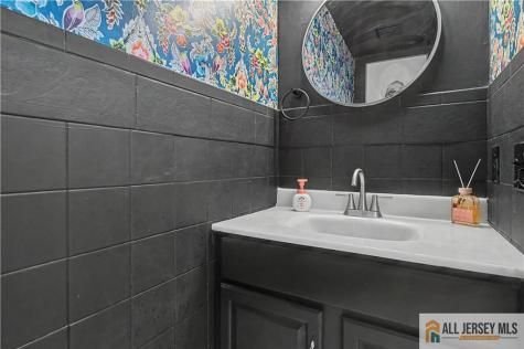55 Pear Tree Lane Franklin NJ 08823