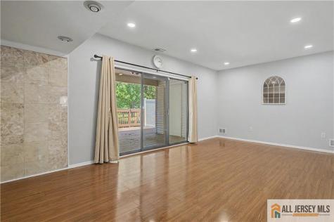 55 Pear Tree Lane Franklin NJ 08823