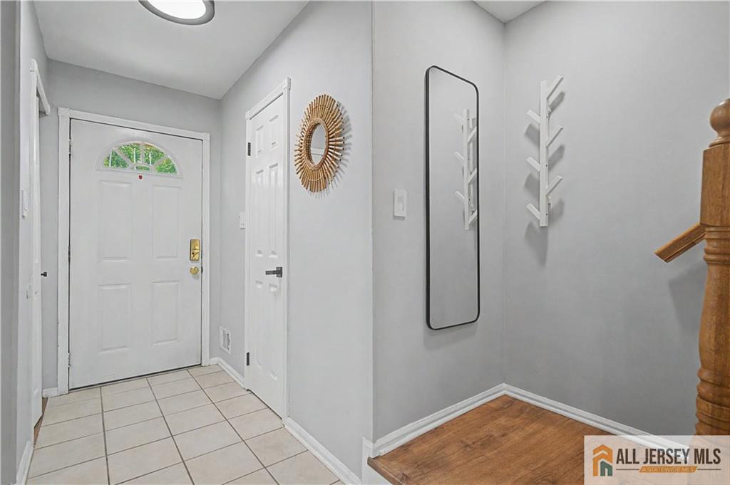 55 Pear Tree Lane Franklin NJ 08823