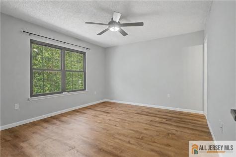 55 Pear Tree Lane Franklin NJ 08823