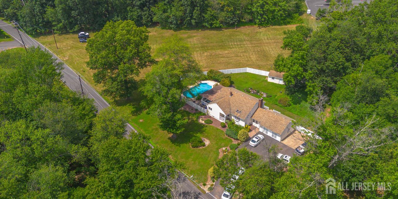 101 Weston Road Franklin NJ 08873