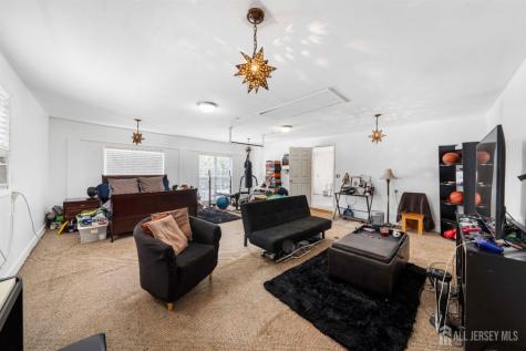 101 Weston Road Franklin NJ 08873