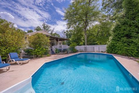 101 Weston Road Franklin NJ 08873