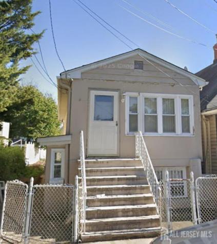 420 Lawton Place Perth Amboy NJ 08861