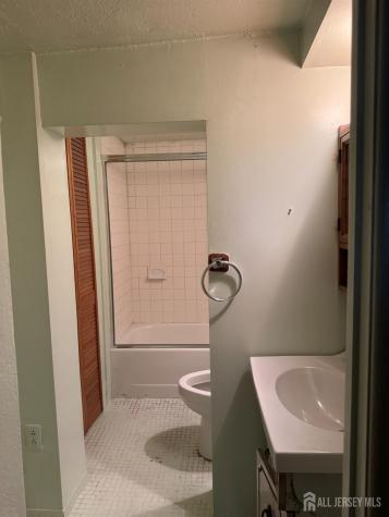 420 Lawton Place Perth Amboy NJ 08861