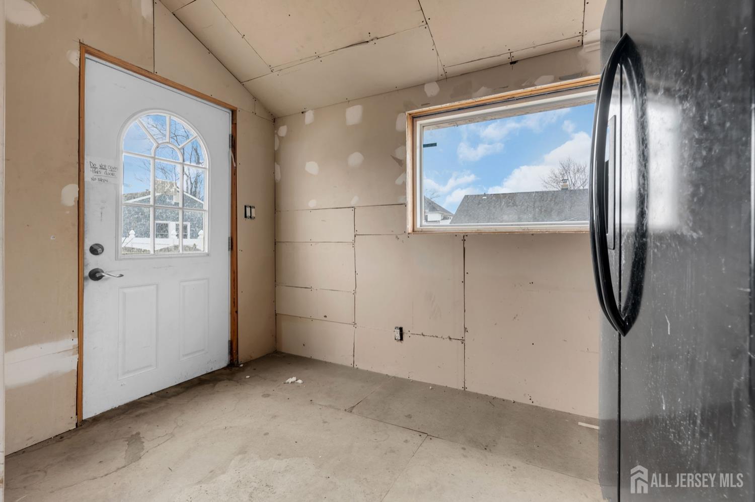 26 Murray Lane Keansburg NJ 07734