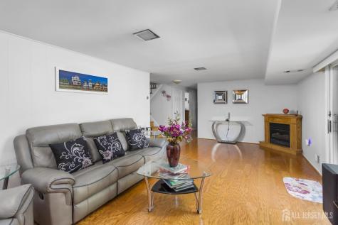 7 Vauxhall Road East Brunswick NJ 08816