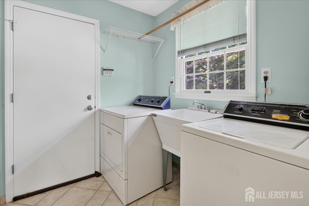 1 Dutchess Lane South Brunswick NJ 08810