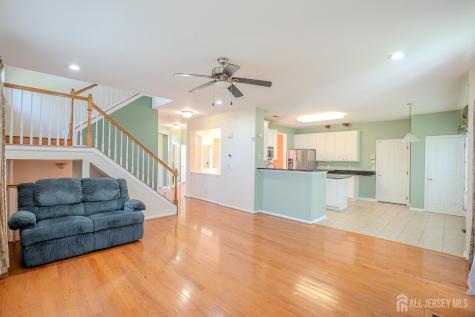 31 Hawthorn Drive Plainsboro NJ 08536