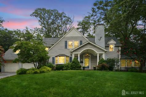 12 Edgewood Road Edison NJ 08820