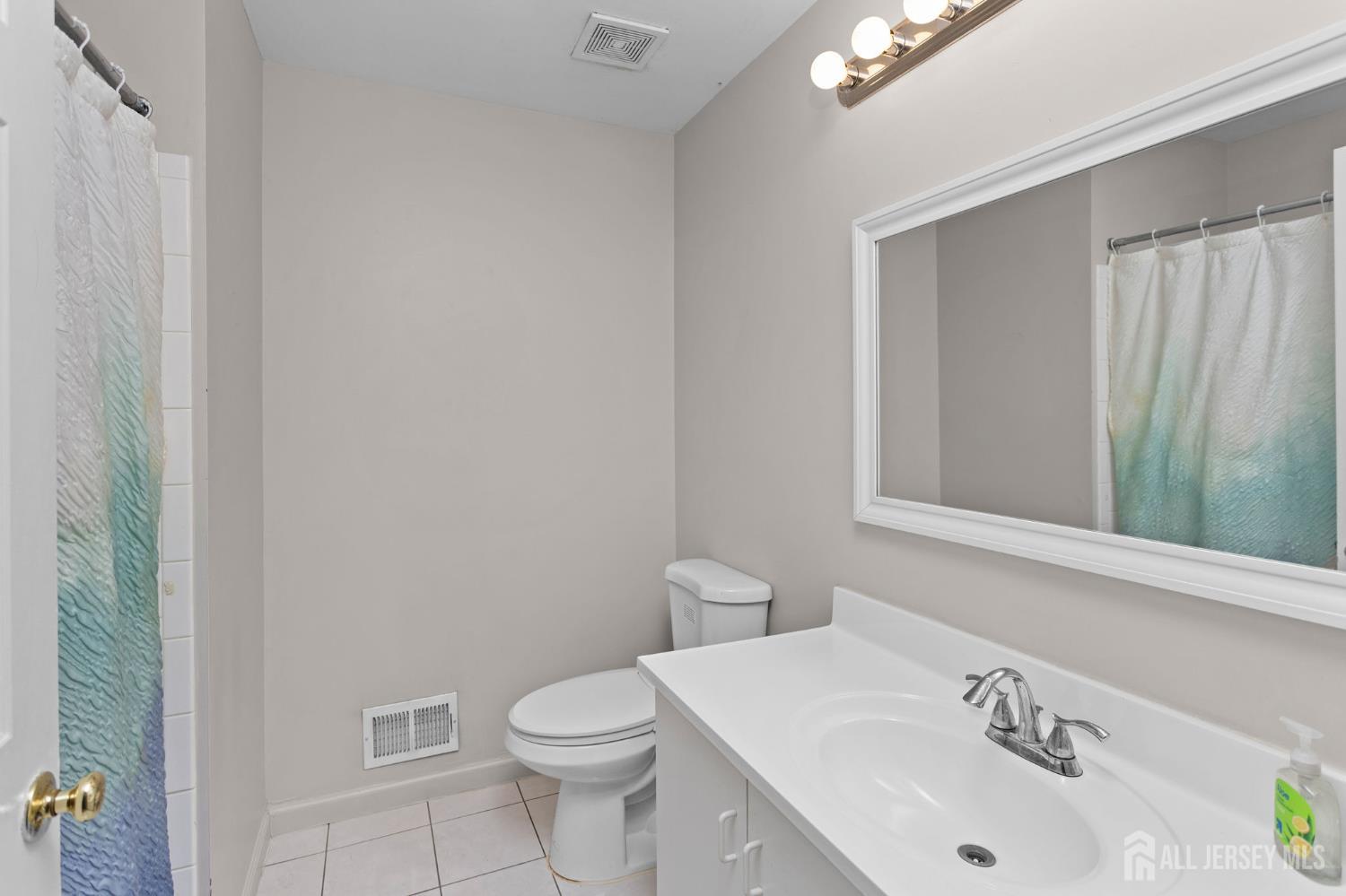 301 Pheasant Run South Brunswick NJ 08852