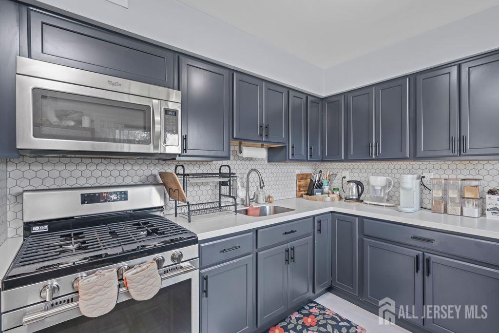 9 Nimitz Place Sayreville NJ 08872