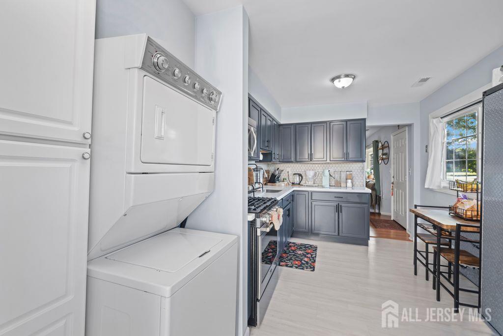 9 Nimitz Place Sayreville NJ 08872