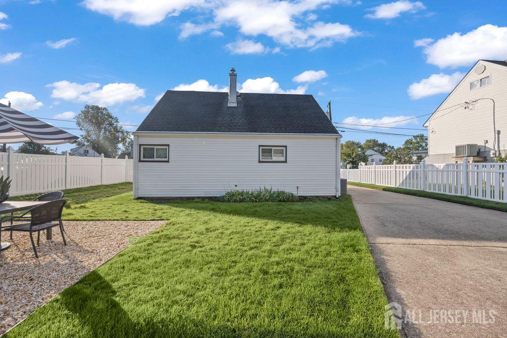 9 Nimitz Place Sayreville NJ 08872