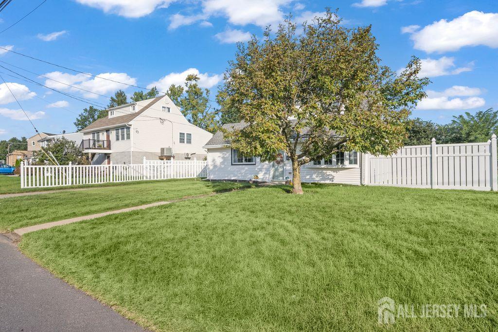9 Nimitz Place Sayreville NJ 08872