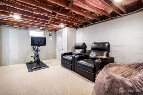 817 Dunellen Avenue Dunellen NJ 08812